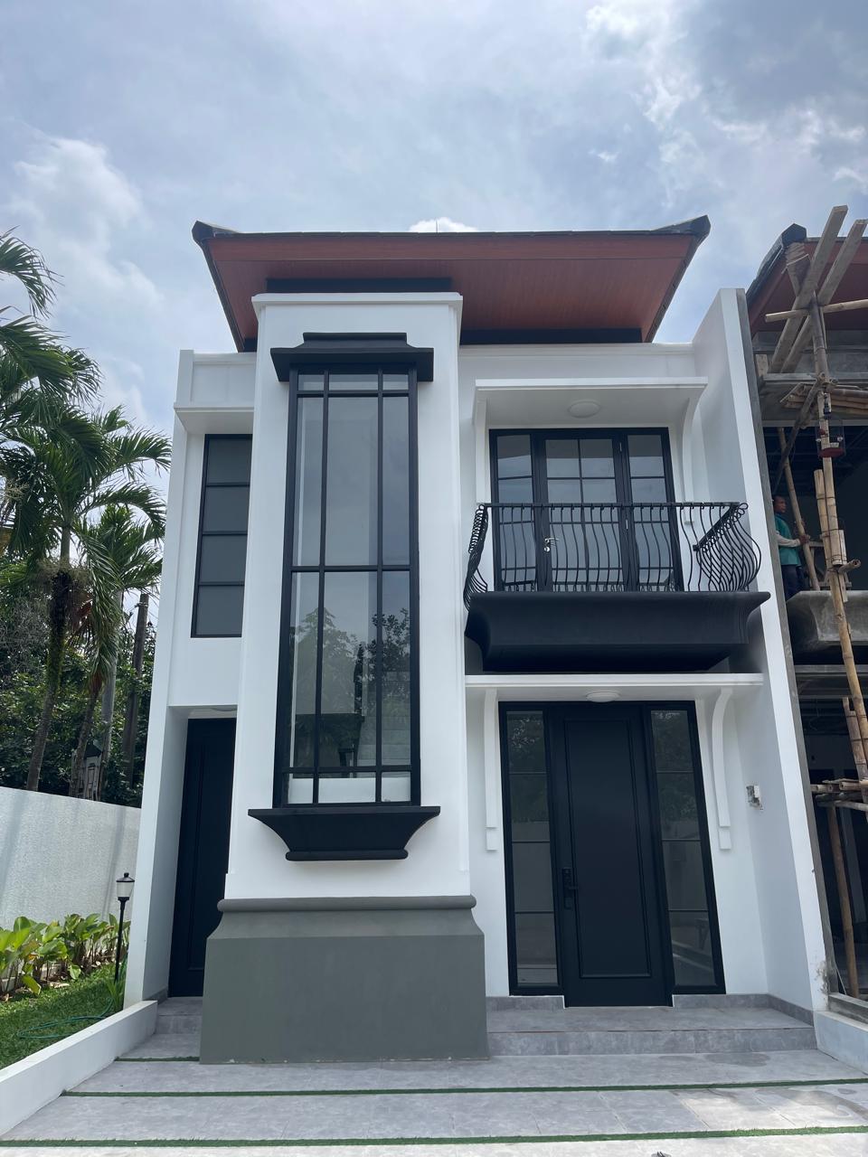 F7EC8054-DD09-4655-BD3A-7E655DDC8C8A